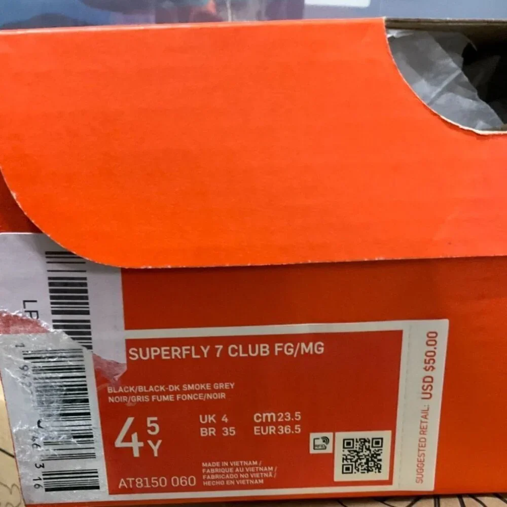 Nike Jr Mercurial Superfly 7 Club FG/MG Soccer Football Cleats Black NWT 4.5Y